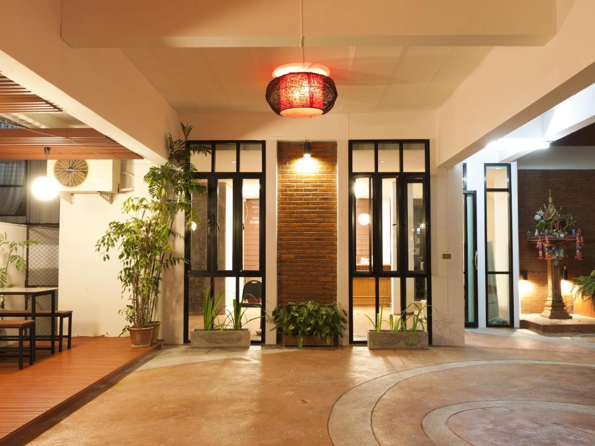 Cm Apartment Chiang Mai Extérieur photo